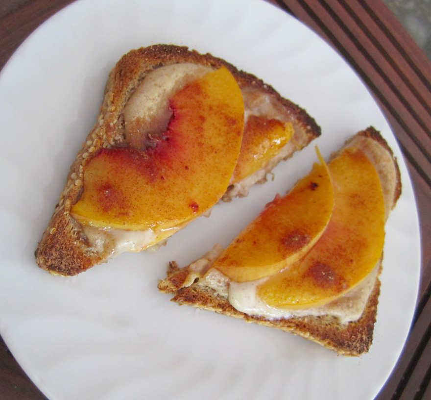 Peaches-Cream-Cinnamon-Toast